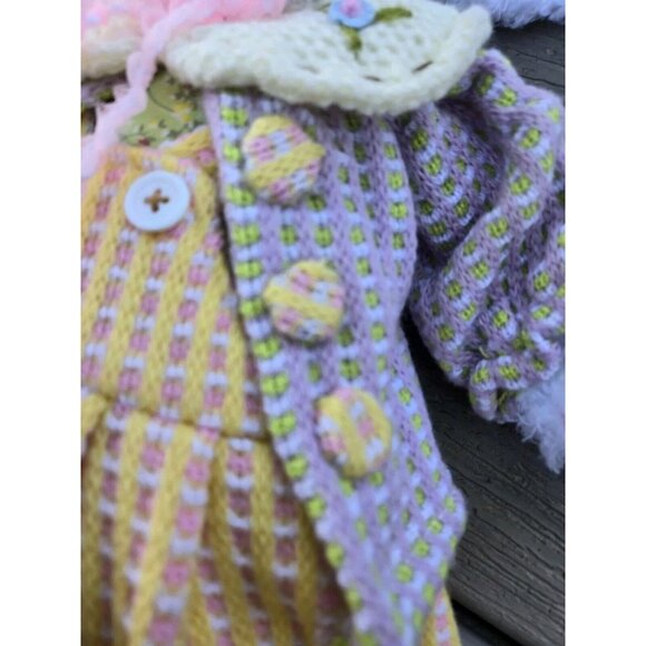 Henton International LTD Kwun Tong Hong Kong Girl Plush Bunny Home Décor Stuffed - Picture 6 of 12